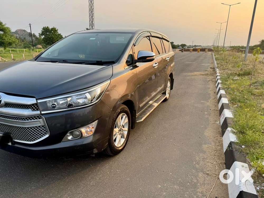 Toyota Innova Crysta 2016 Diesel Variant