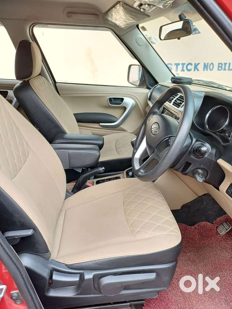 Mahindra Tuv 300