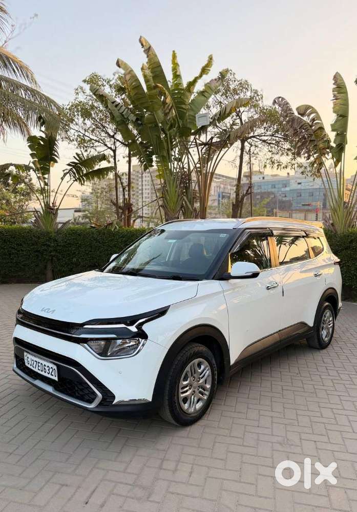 Kia Carens 1.5 Prestige 7 Str, 2023, Petrol