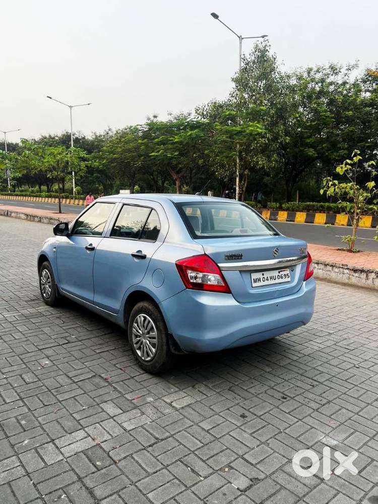 Maruti Suzuki Swift Dzire Lxi Optional-o, 2017, Petrol