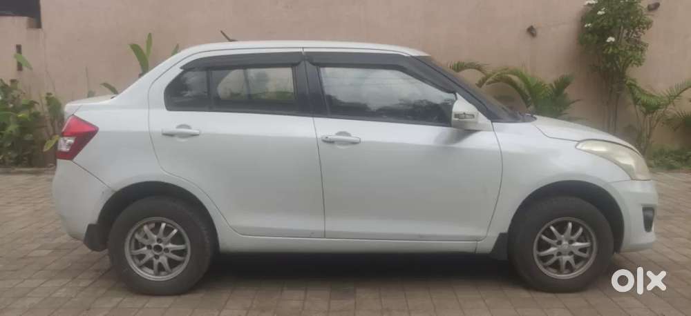 Maruti Suzuki Swift Dzire 1.3 Vxi, 2014, Petrol