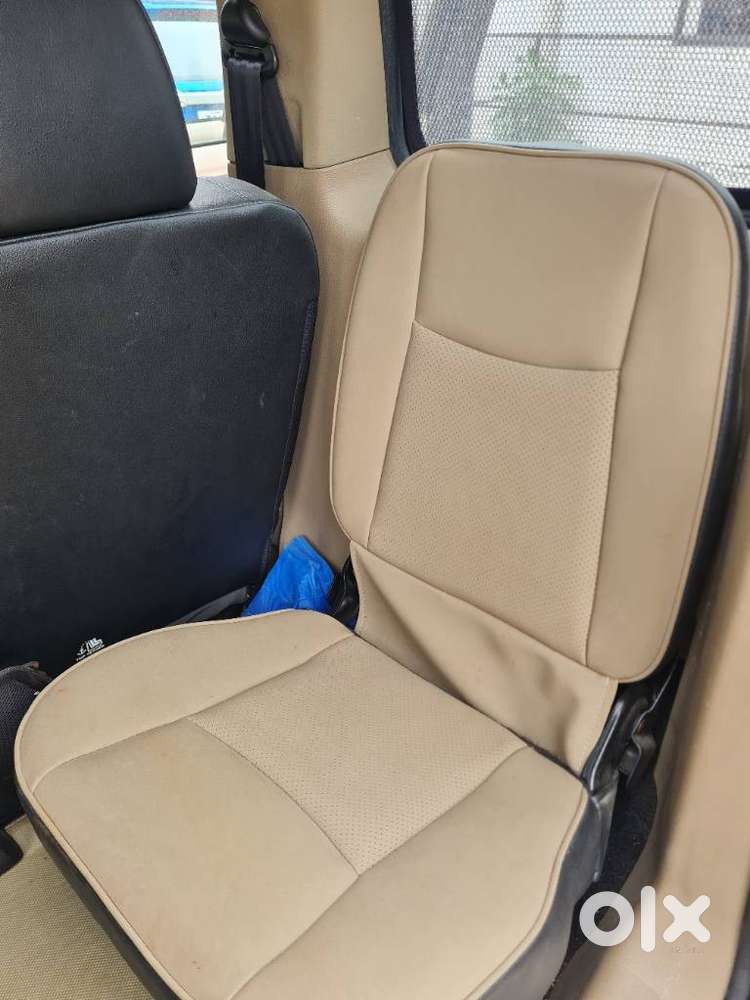 Mahindra Tuv 300 T10, 2019, Diesel