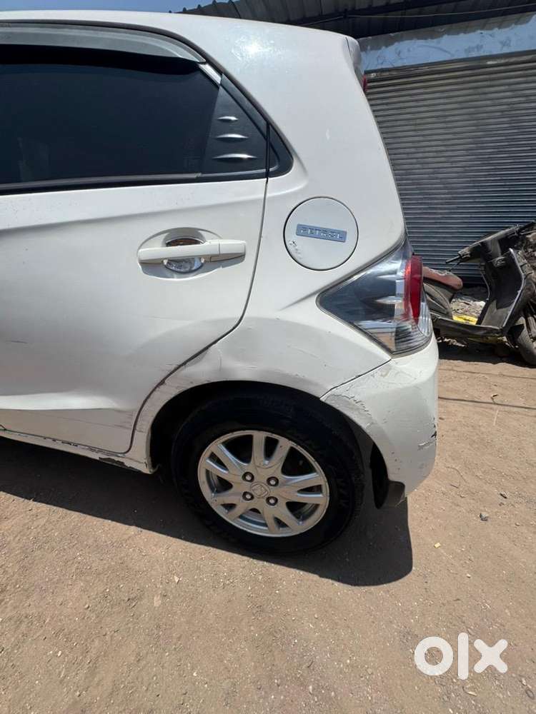 Honda Brio 2013