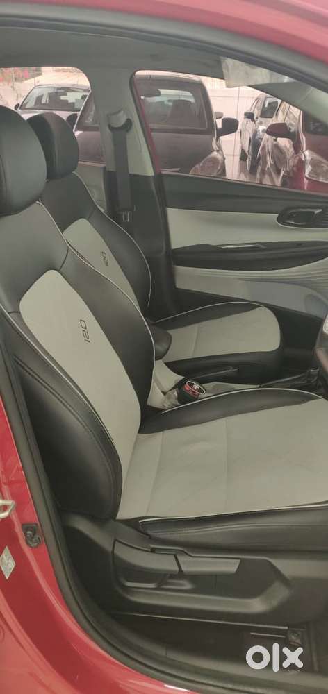 Hyundai I20 Asta (o) 1.2 Ivt, 2024, Petrol