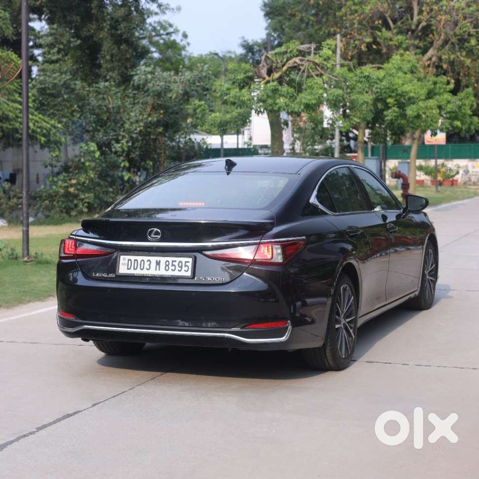 Lexus Es 300h Luxury, 2025, Petrol
