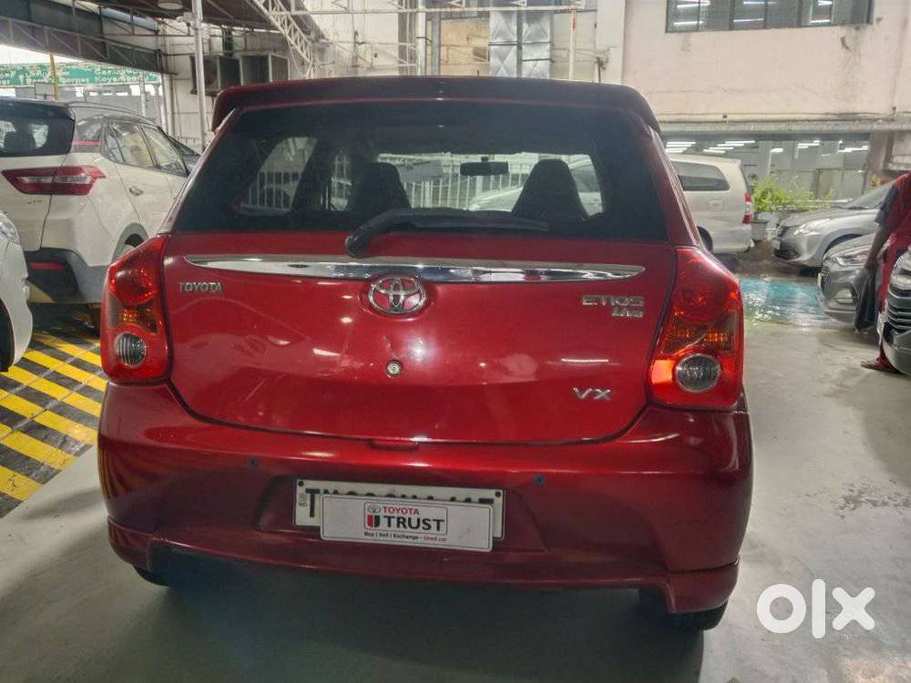 Toyota Etios Liva, 2011, Petrol