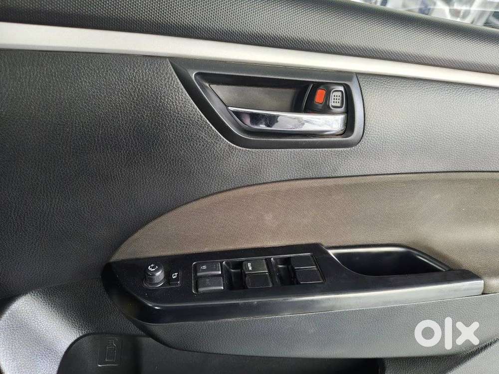 Maruti Suzuki Swift Vxi Abs Bsiv, 2016, Petrol