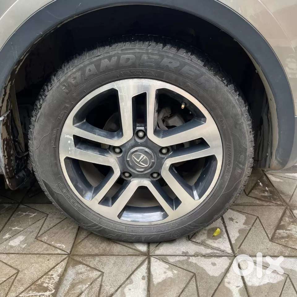 Tata Hexa 2.2 Xta 4x2 7 Str, 2017, Diesel