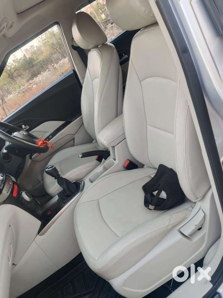 Mahindra Xuv300 W8 Option Diesel, 2023, Diesel