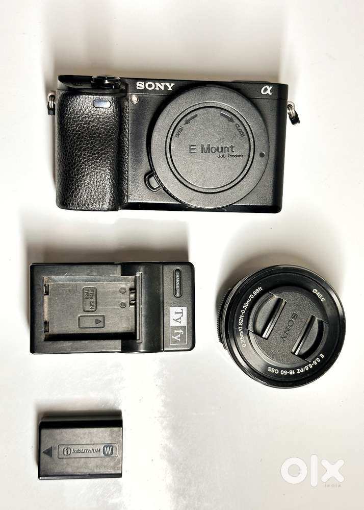 Sony A6300 with kit lens 16-50mm Cameras Lenses 1823743989