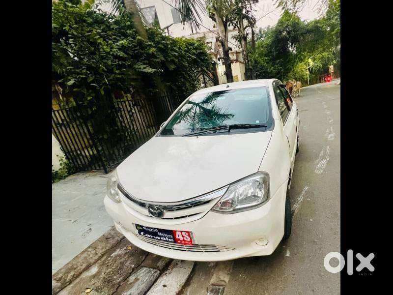 Toyota Etios Liva G Exclusive, 2012, Petrol