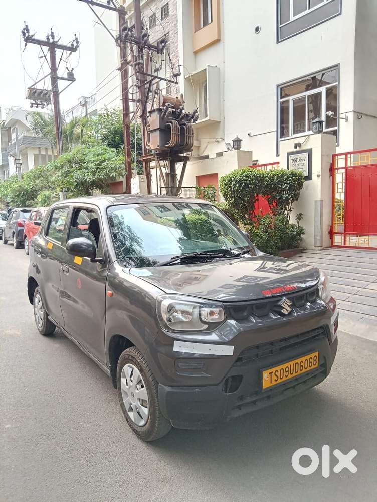 Maruti Suzuki S-presso Vxi Opt, 2022, Petrol