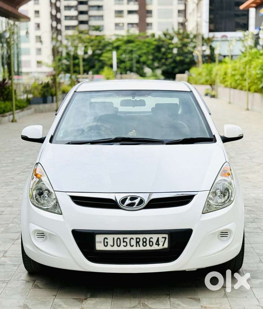 Hyundai I20 Sportz 1.2 Bs-iv, 2011, Petrol