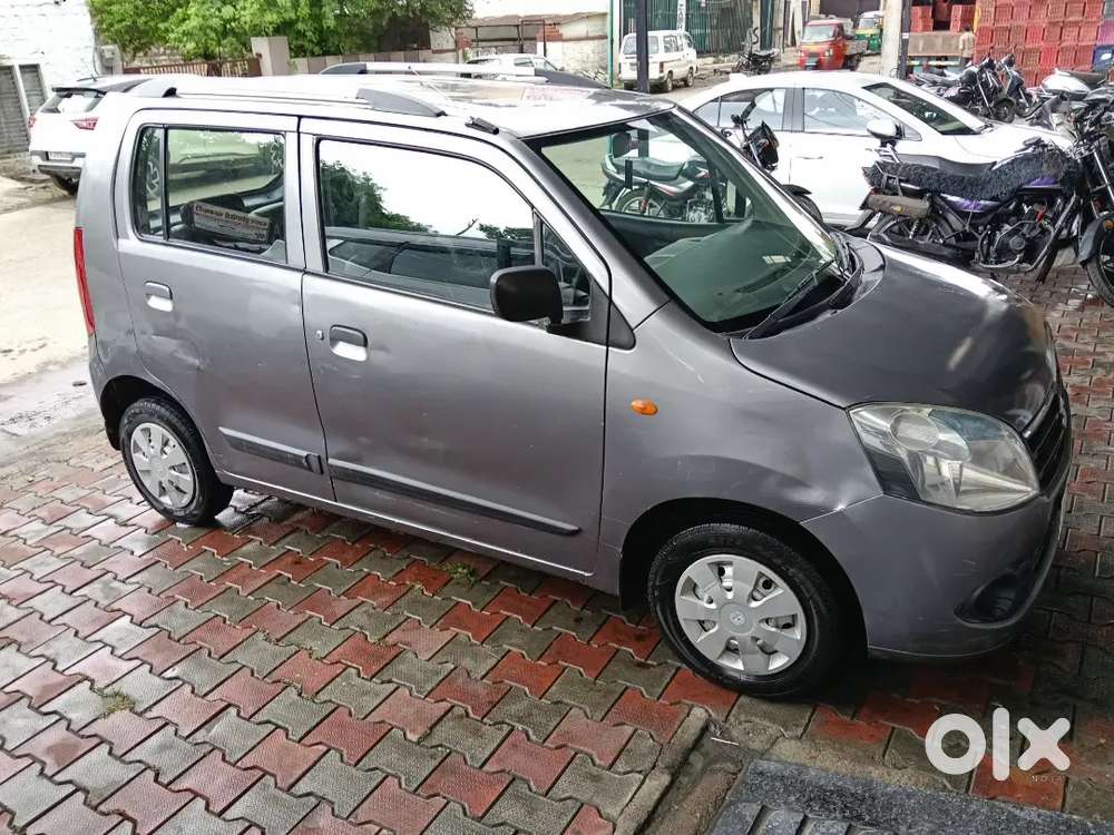 Maruti Suzuki Wagon R Lxi 2011 Petrol +lpg Car