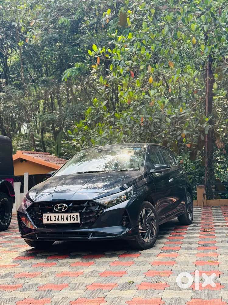 I20 Asta Well Maintained , 2022 Model 18000km Driven , Showroom Cndtns