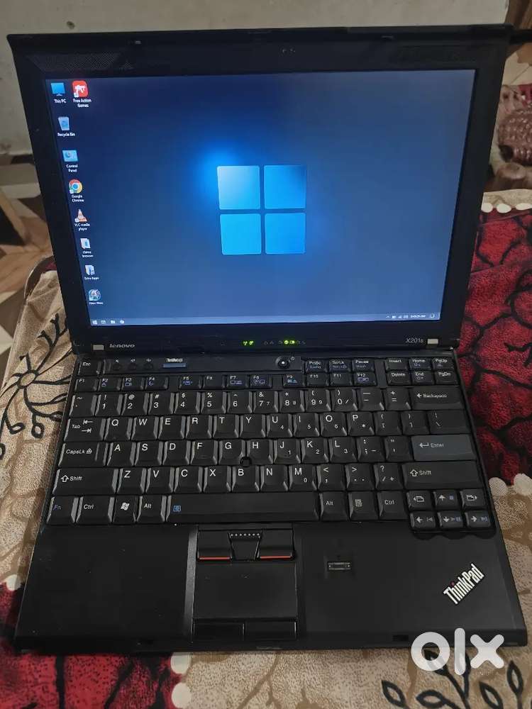 Lenovo i7 laptop