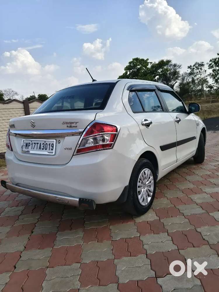 Maruti Suzuki Swift Dzire 2018 Diesel 121000 Km Driven