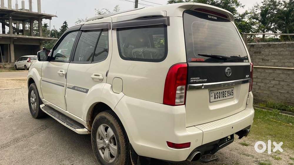 Tata Safari Storme 2013 Diesel Well Maintained