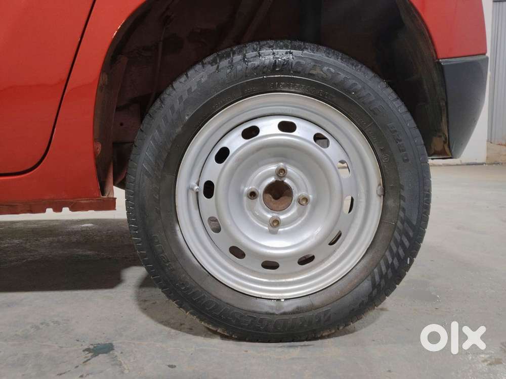 Mahindra Kuv 100 2016-2017 Mfalcon G80 K2, 2017, Petrol