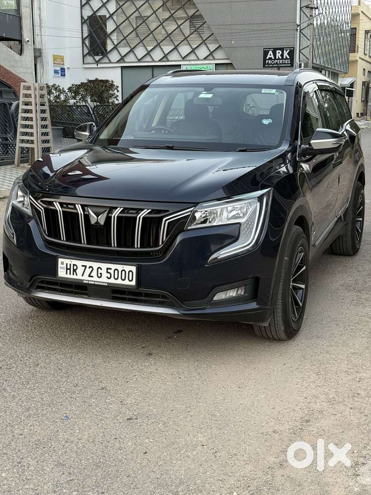 Mahindra Xuv700 2.2 Ax 3 Diesel At 5 Str, 2023, Diesel
