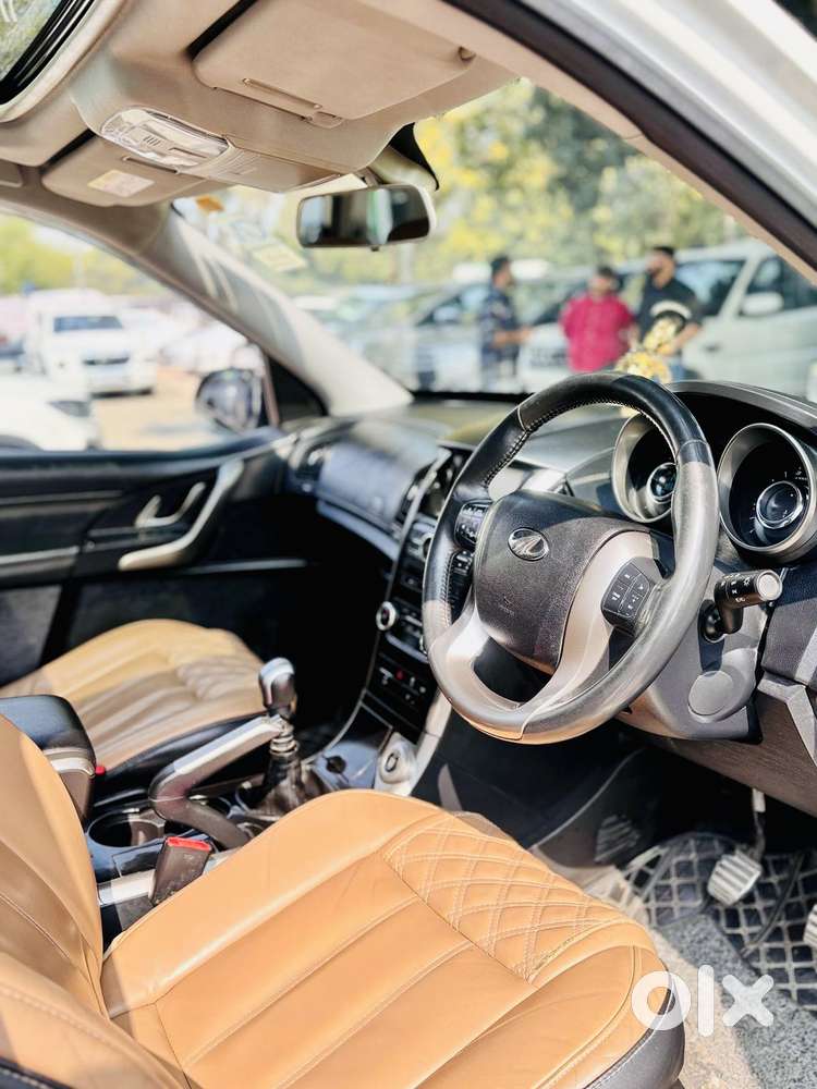 Mahindra Xuv500 W11 Option, 2020, Diesel