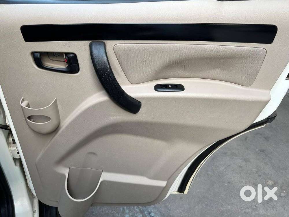 Mahindra Scorpio S11 Mt 7s, 2023, Petrol