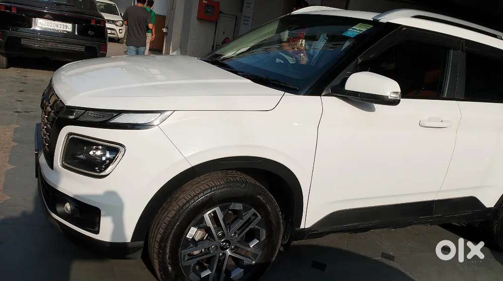 2024 Hyundai Venue Diesel 1st Owner