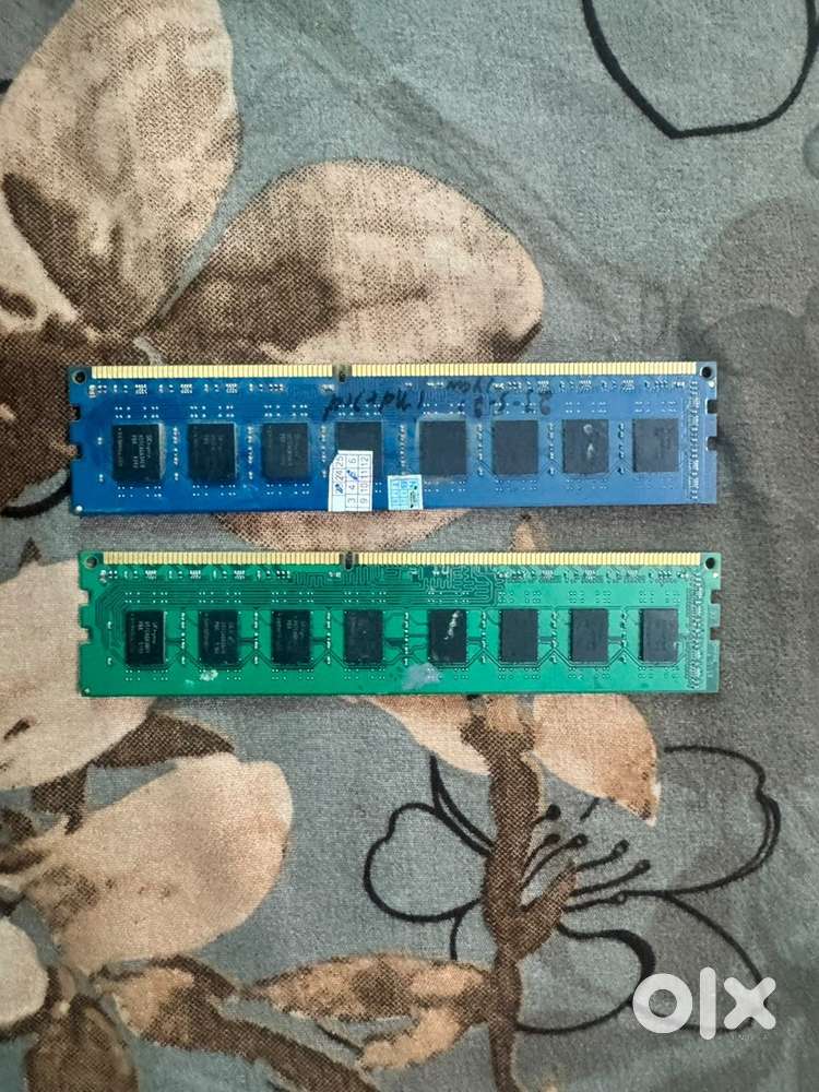 Ddr3 2rams 8gb each fully working