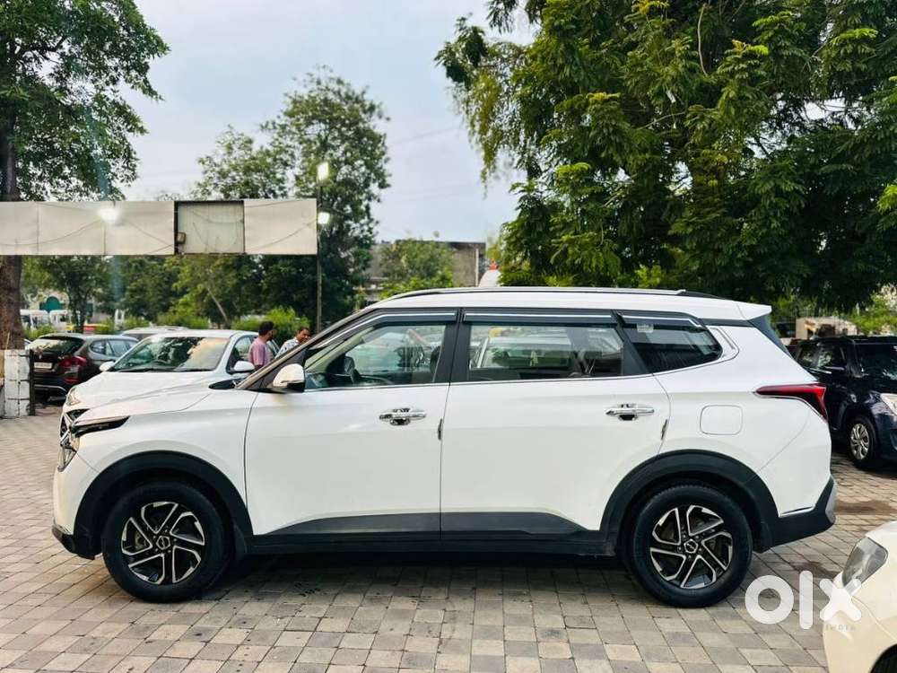 Kia Carens 1.4 Prestige Plus Turbo 7 Str, 2022, Petrol