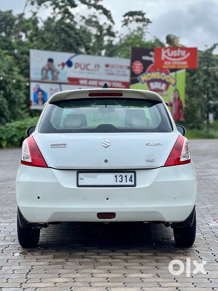 Maruti Suzuki Swift 2013 Petrol