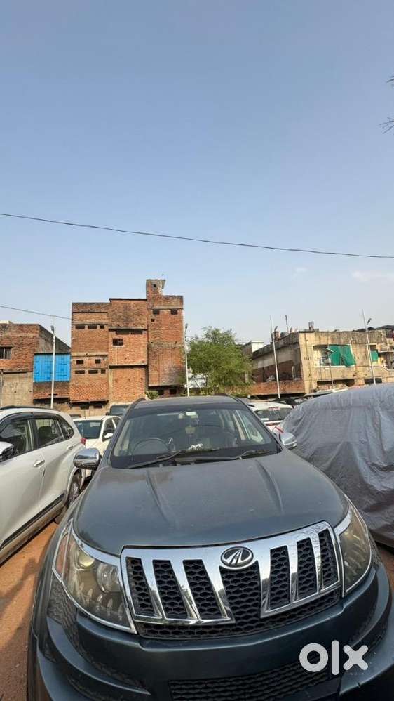 Mahindra Xuv500 2012