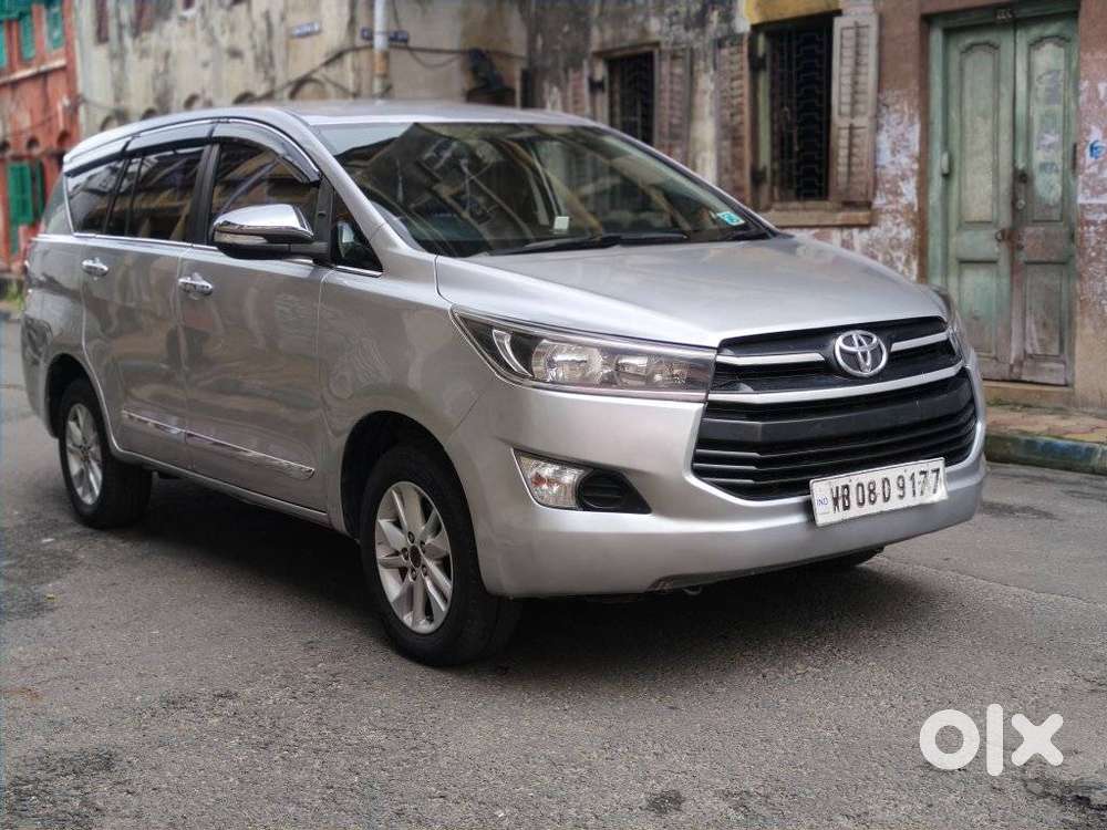 Toyota Innova Crysta 2.4 G Mt 8s, 2017, Diesel