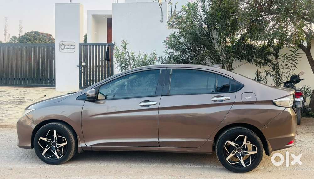 Honda City 2016 Diesel 95000 Km Driven