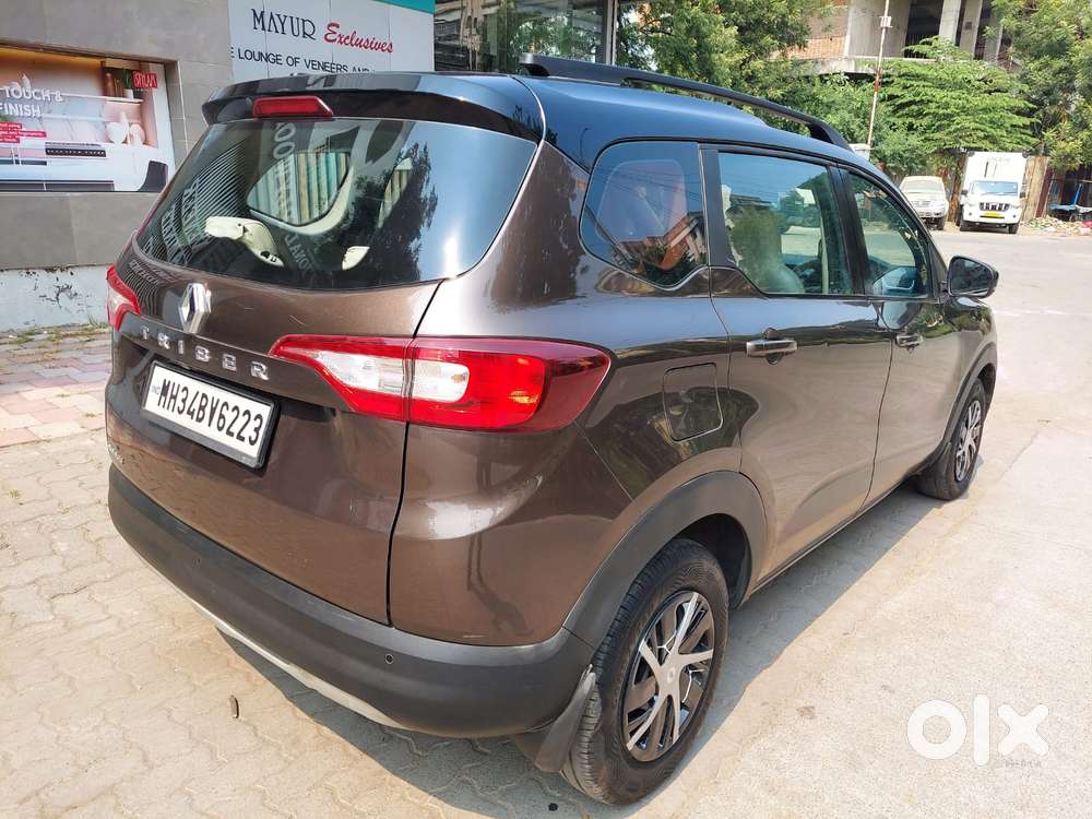 Renault Triber Rxt, 2022, Petrol