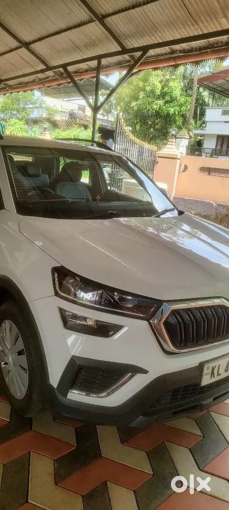 Skoda Kushaq Onyx Plus 1.0 Tsi  15,500 Km Driven  Company Service