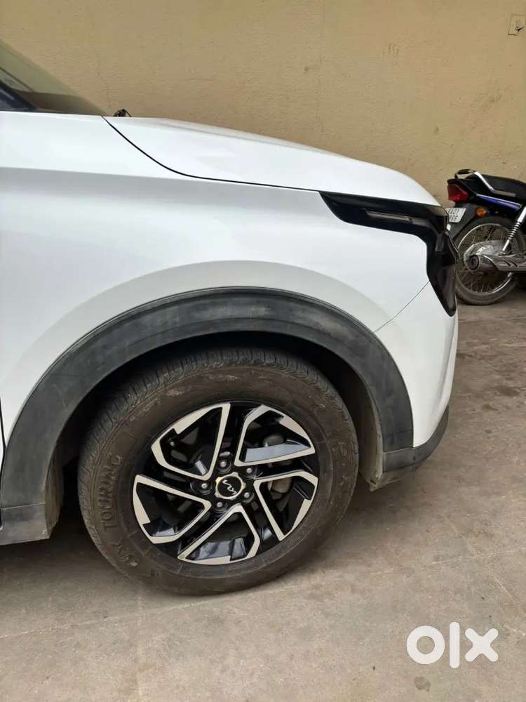 Kia Carens 2022 Diesel.singal Owner