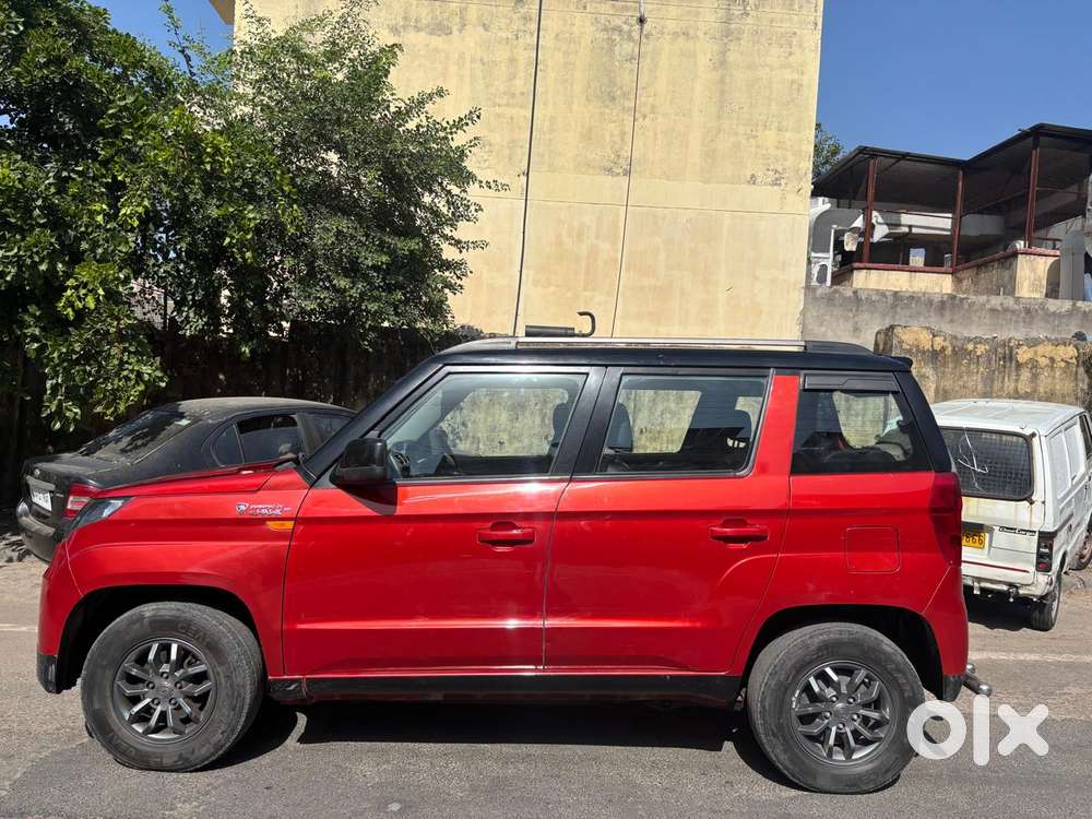 Mahindra Tuv 300 T10 Dual Tone, 2019, Diesel