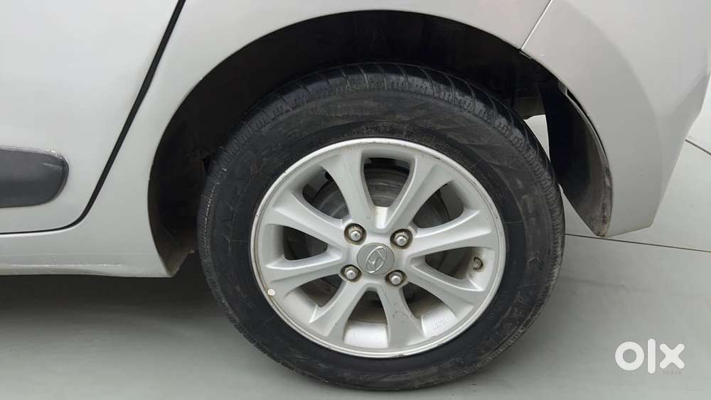 Hyundai Grand I10 1.2 Kappa Asta At Vtvt, 2015, Petrol