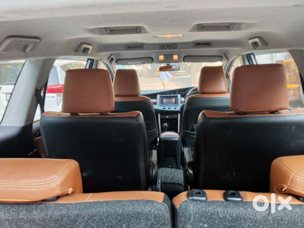 Toyota Innova Crysta 2.8 Gx At 7 Str, 2016, Diesel