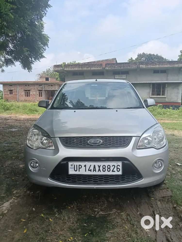 Ford Fiesta 1.4 Zxi 2010