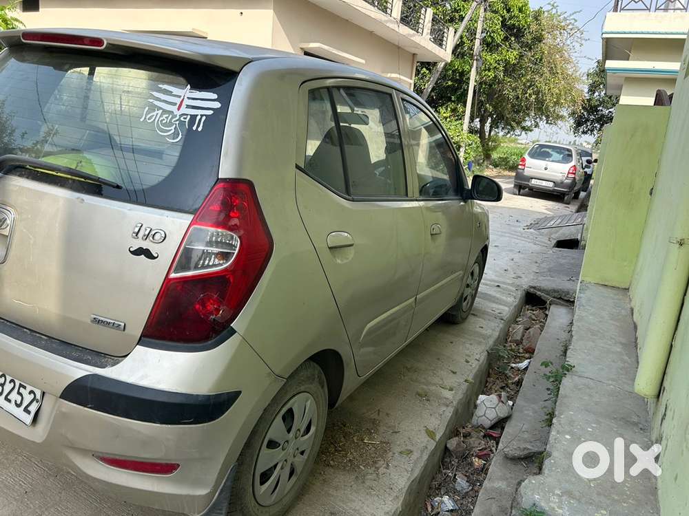 Hyundai I10 Sportz 2011