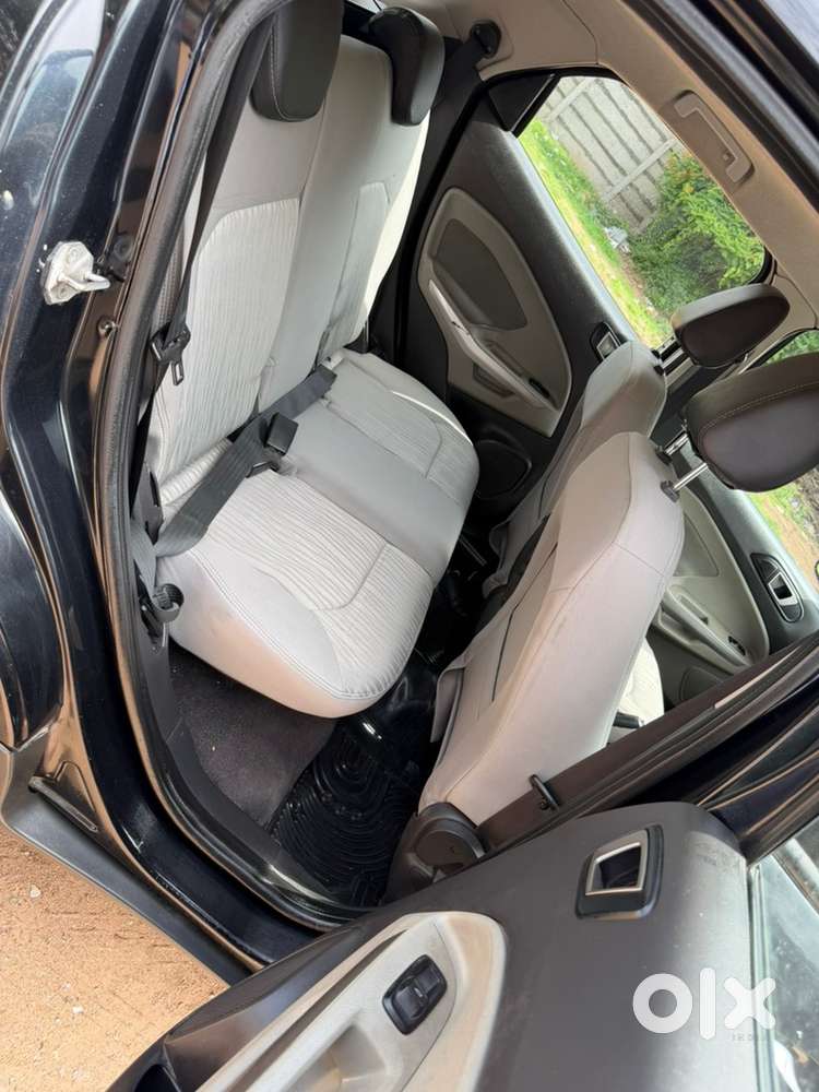 Ford Ecosport 2014 Diesel 80000 Km Driven