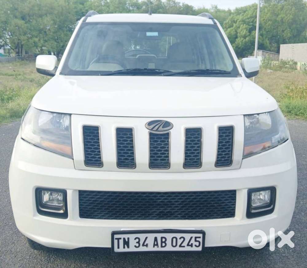 Mahindra Tuv 300 T10, 2018, Diesel