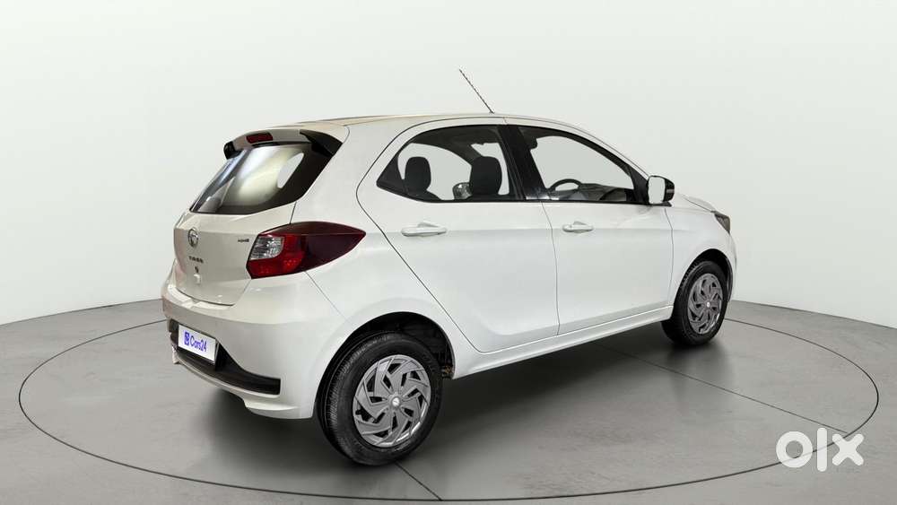 Tata Tiago 1.2 Revotron Xt Cng, 2023, Cng & Hybrids