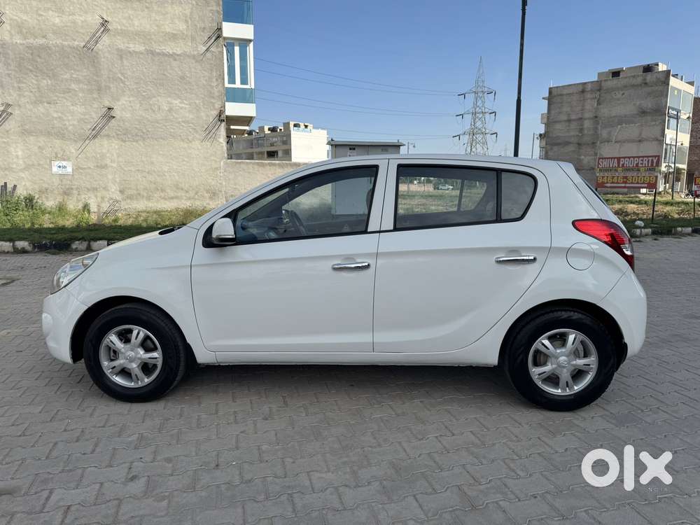 Hyundai I20 2015-2017 Sportz Option 1.4 Crdi, 2012, Diesel