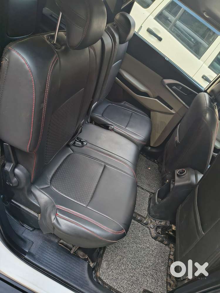 Kia Carens G1.5 6mt Gravity, 2024, Petrol