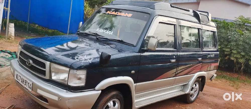 Toyota Qualis Diesel 2002