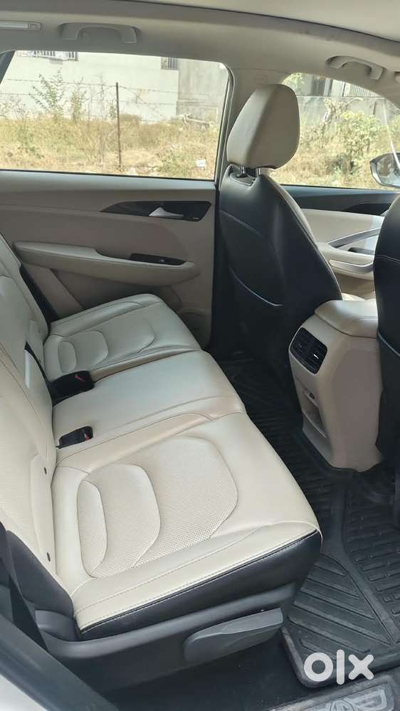 Mg Hector Sharp Pro 1.5 Turbo Cvt Dual Tone, 2022, Diesel