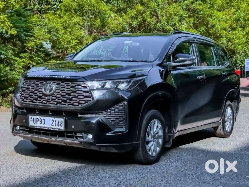 Toyota Innova Hycross Gx (o), 2024, Petrol