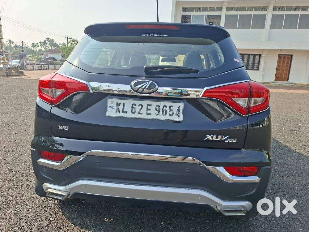 Mahindra Xuv300 W8 Option Diesel, 2021, Diesel